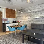 Luxury Krynica -apartamenty No 1 With Swimming Pool