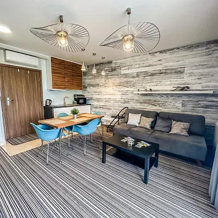 Luxury Krynica -apartamenty No 1 With Swimming Pool Lägenhetshotell