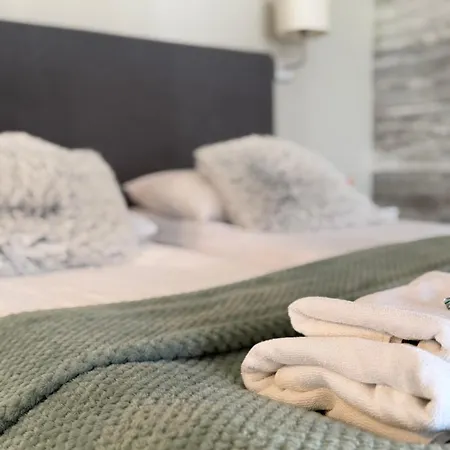 Luxury Krynica -apartamenty No 1 With Swimming Pool Aparthotel 3*