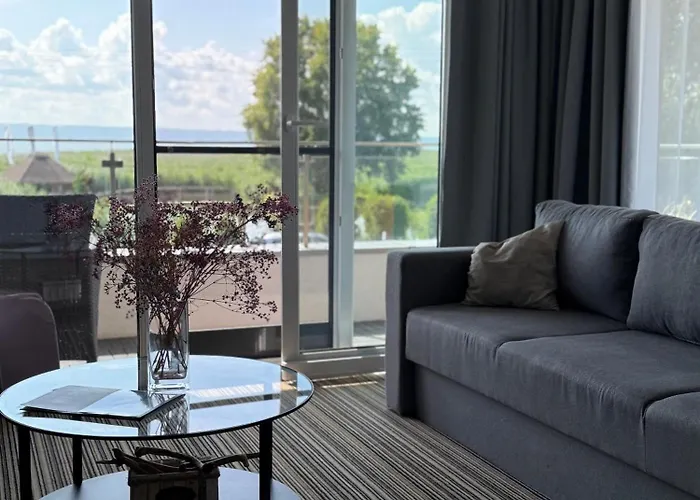 Luxury Krynica -apartamenty No 1 With Swimming Pool