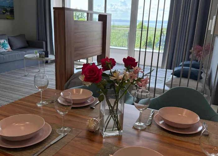 Luxury Krynica -apartamenty No 1 With Swimming Pool Krynica Morska