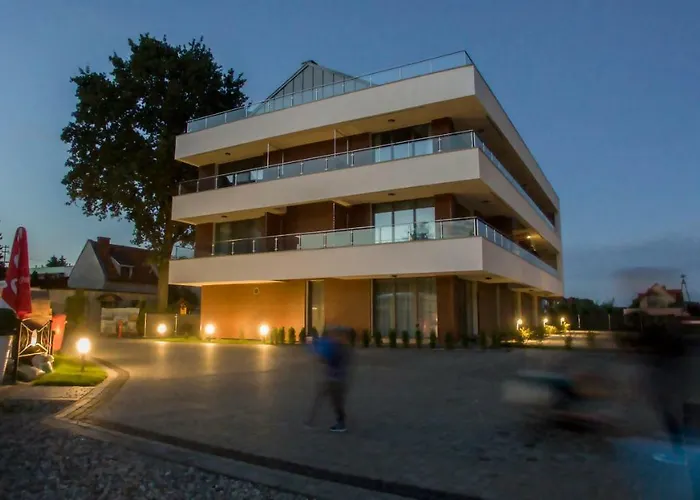 Luxury Krynica -apartamenty No 1 With Swimming Pool Krynica Morska